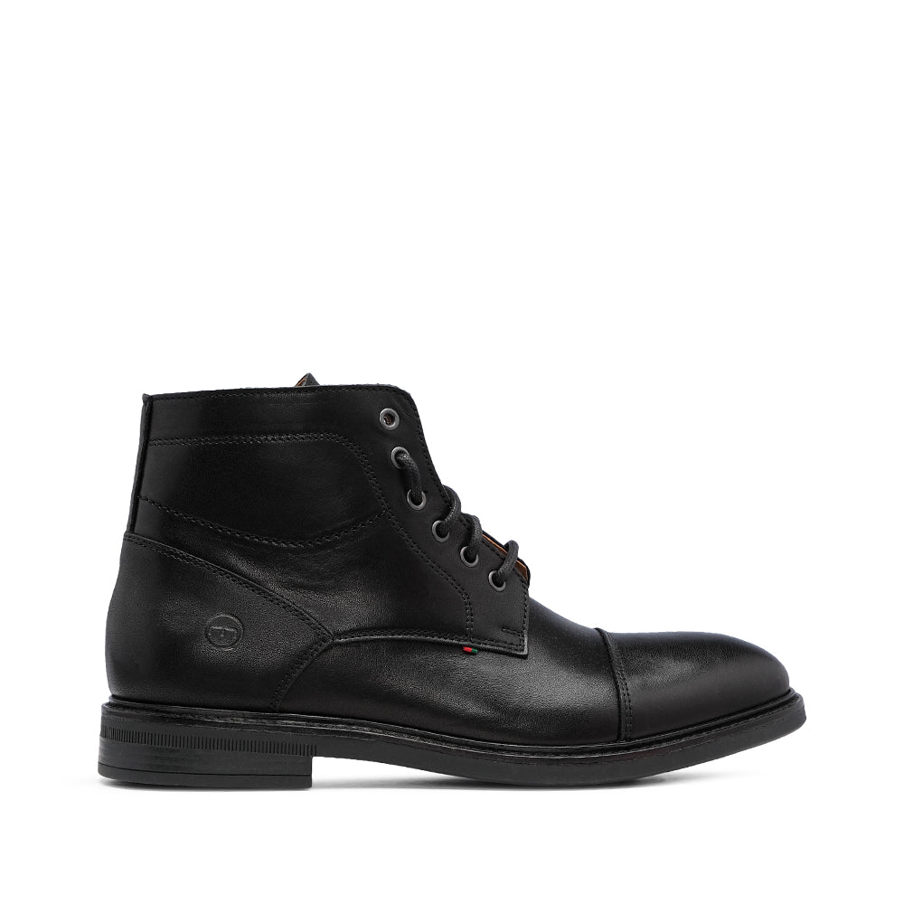 Botim Casual Homem Pele Preto