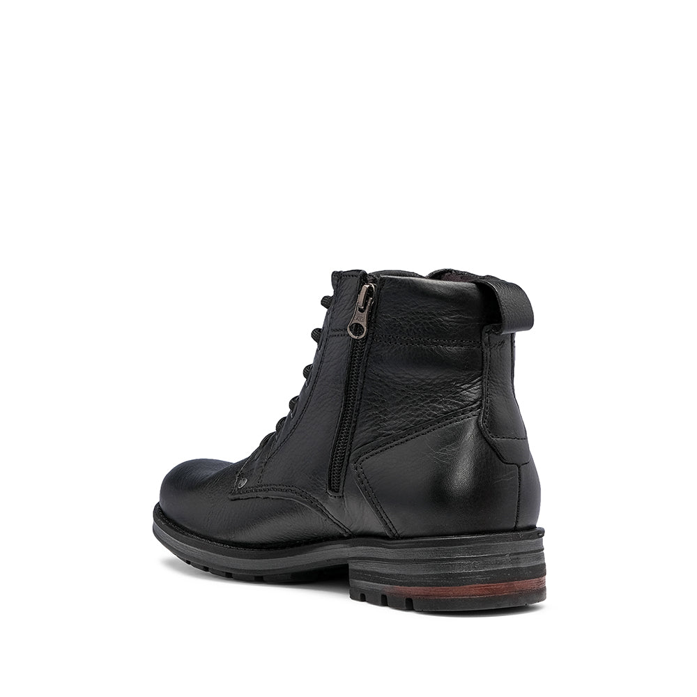 Botim Casual Homem Pele Preto