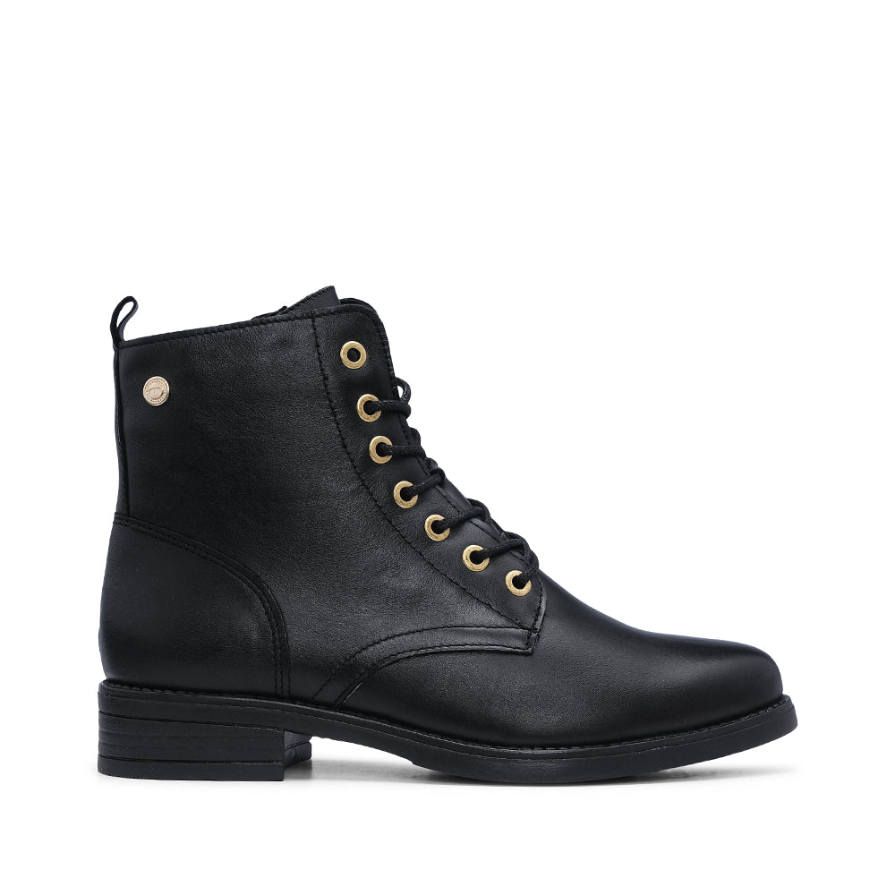 Botim Salto Raso Mulher Pele Preto
