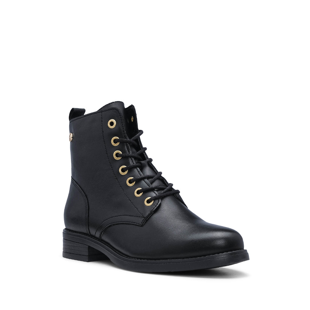 Botim Salto Raso Mulher Pele Preto