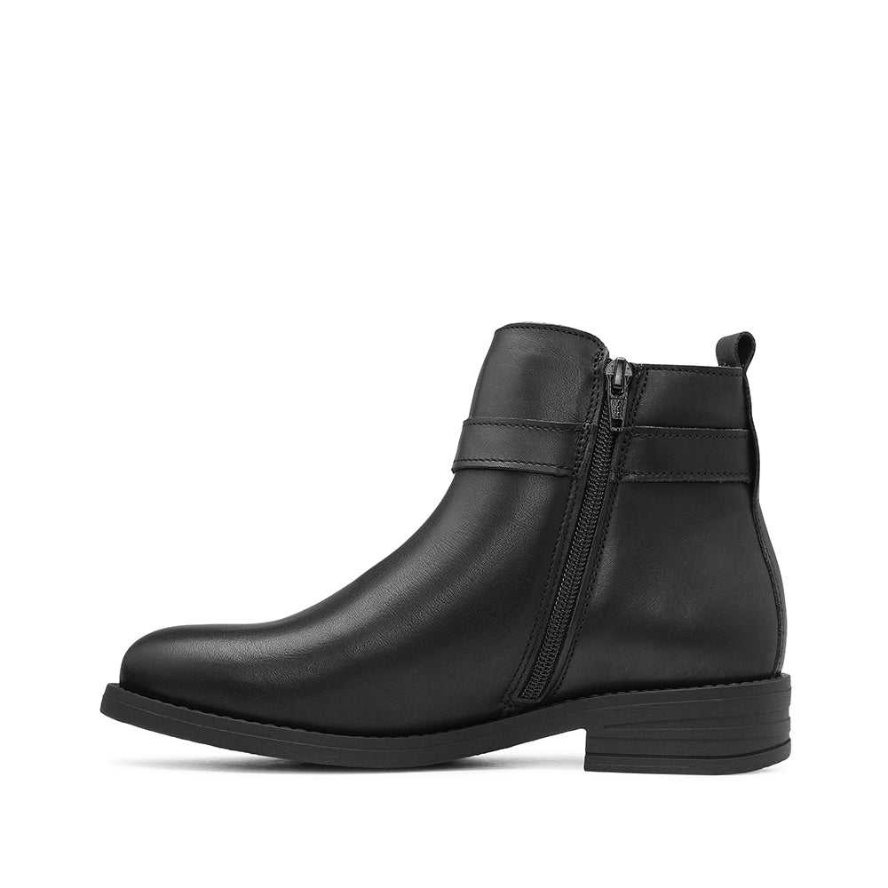 Botim Salto Raso Mulher Pele Preto