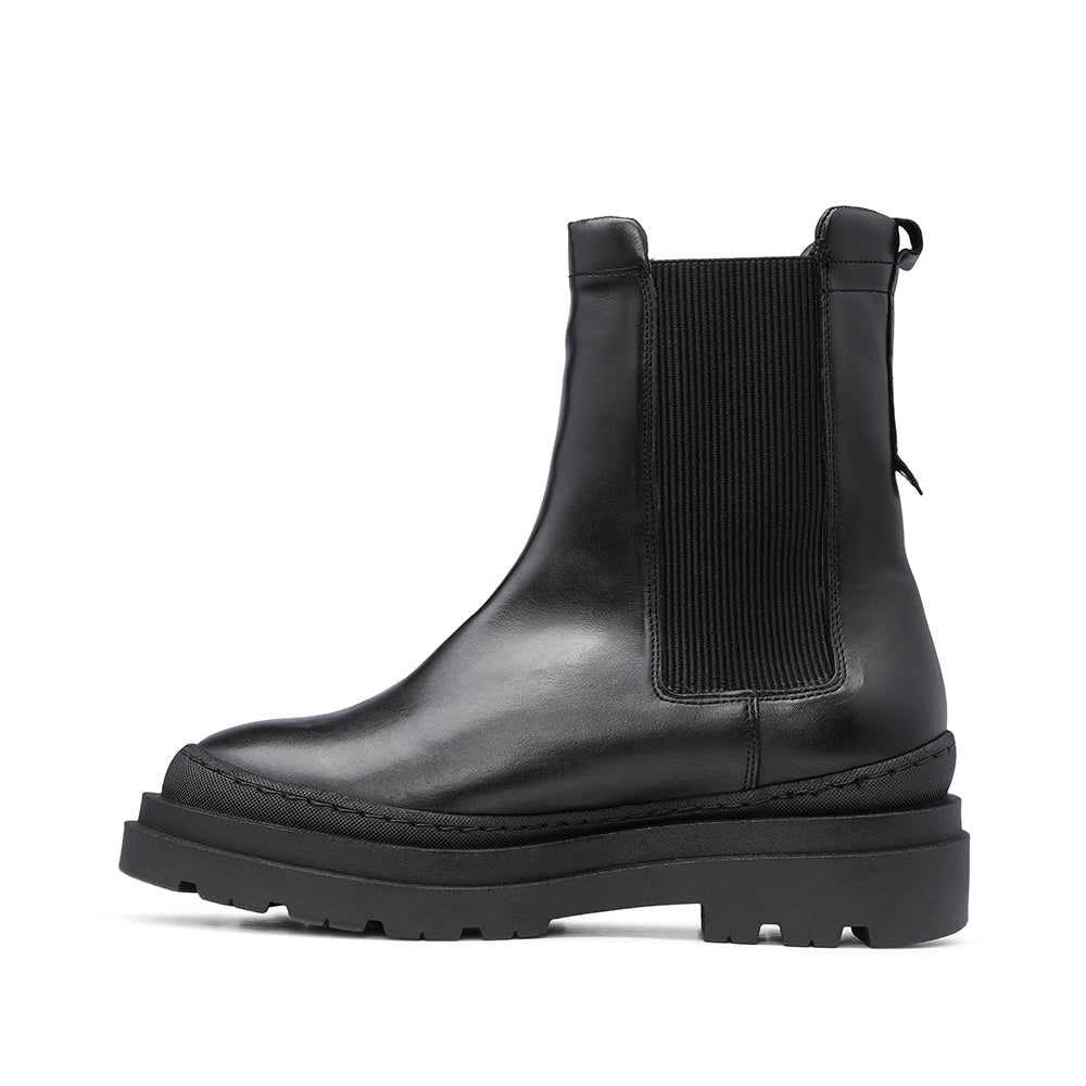 Botim Salto Raso Mulher Pele Preto