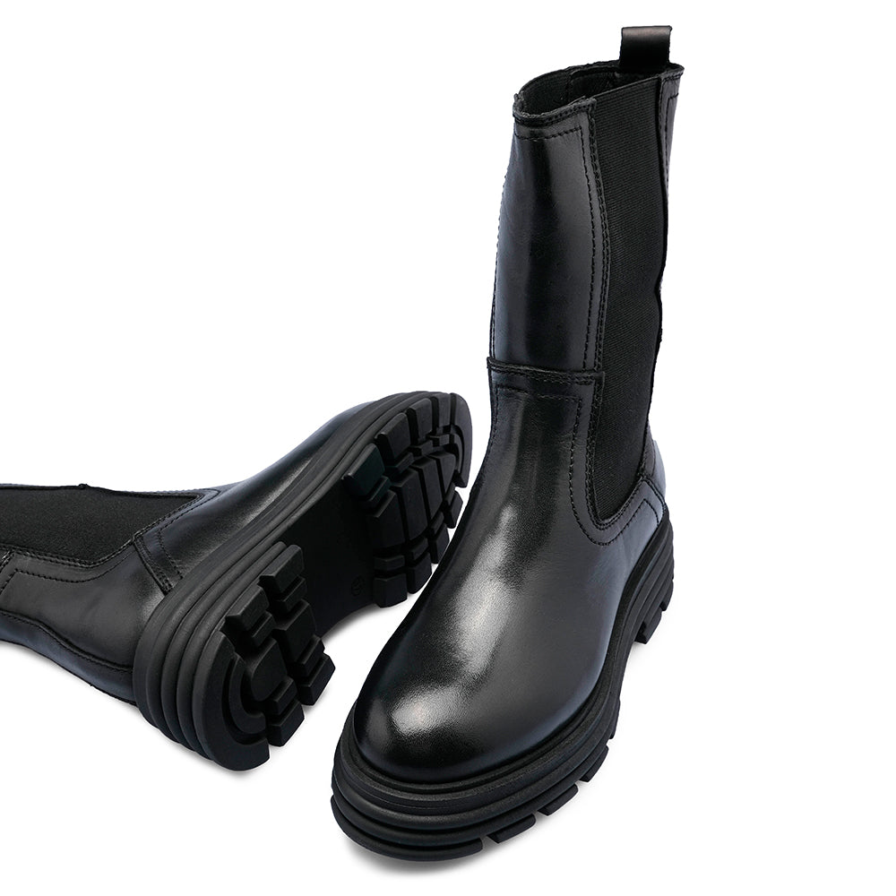 Botim Salto Raso Mulher Pele Preto