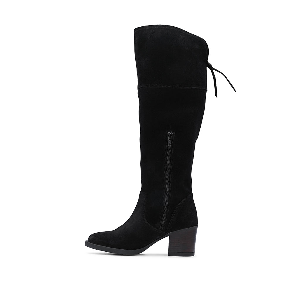 Bota Salto Médio Mulher Camurça Preto