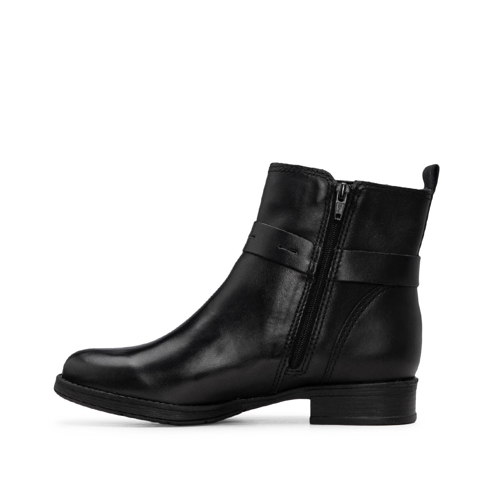 Botim Salto Raso Mulher Pele Preto