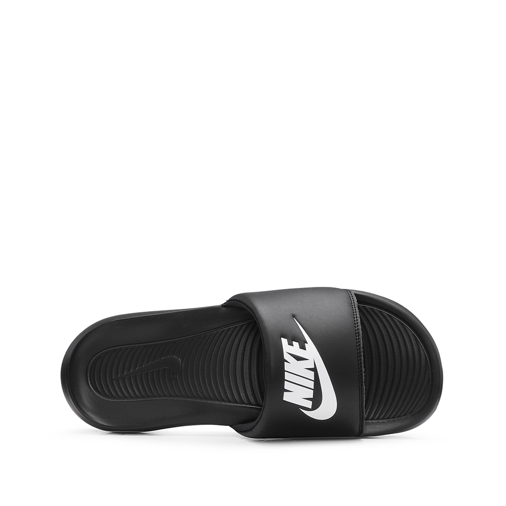 Chinelo Praia Homem Preto E Branco