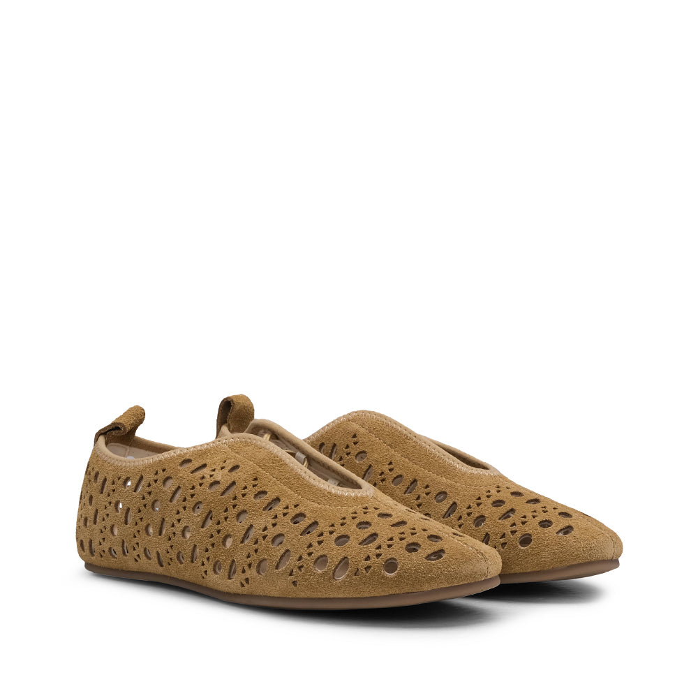 Sapato Salto Raso Mulher Camurça Camel