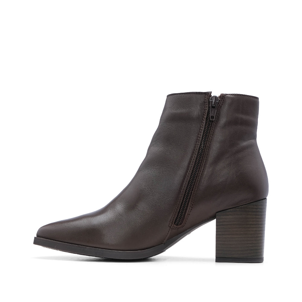 Botim Salto Médio Mulher Pele Castanho