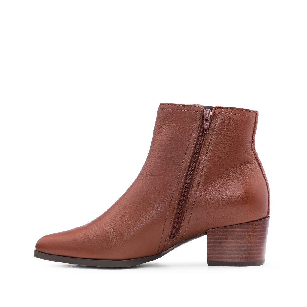 Botim Salto Médio Mulher Pele Cognac