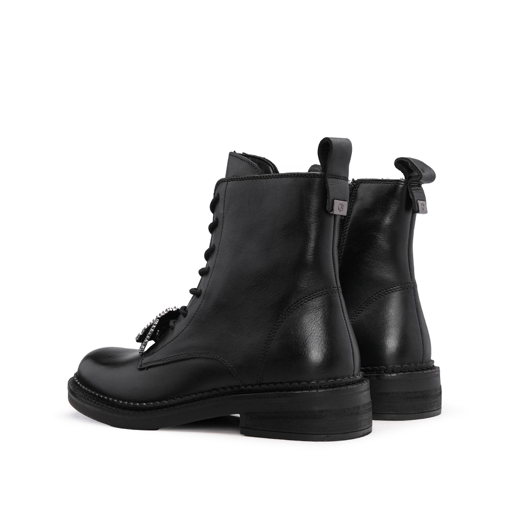 Botim Salto Raso Mulher Preto