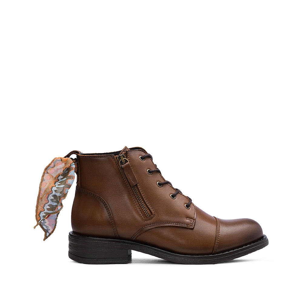 Botim Salto Raso Mulher Pele Camel