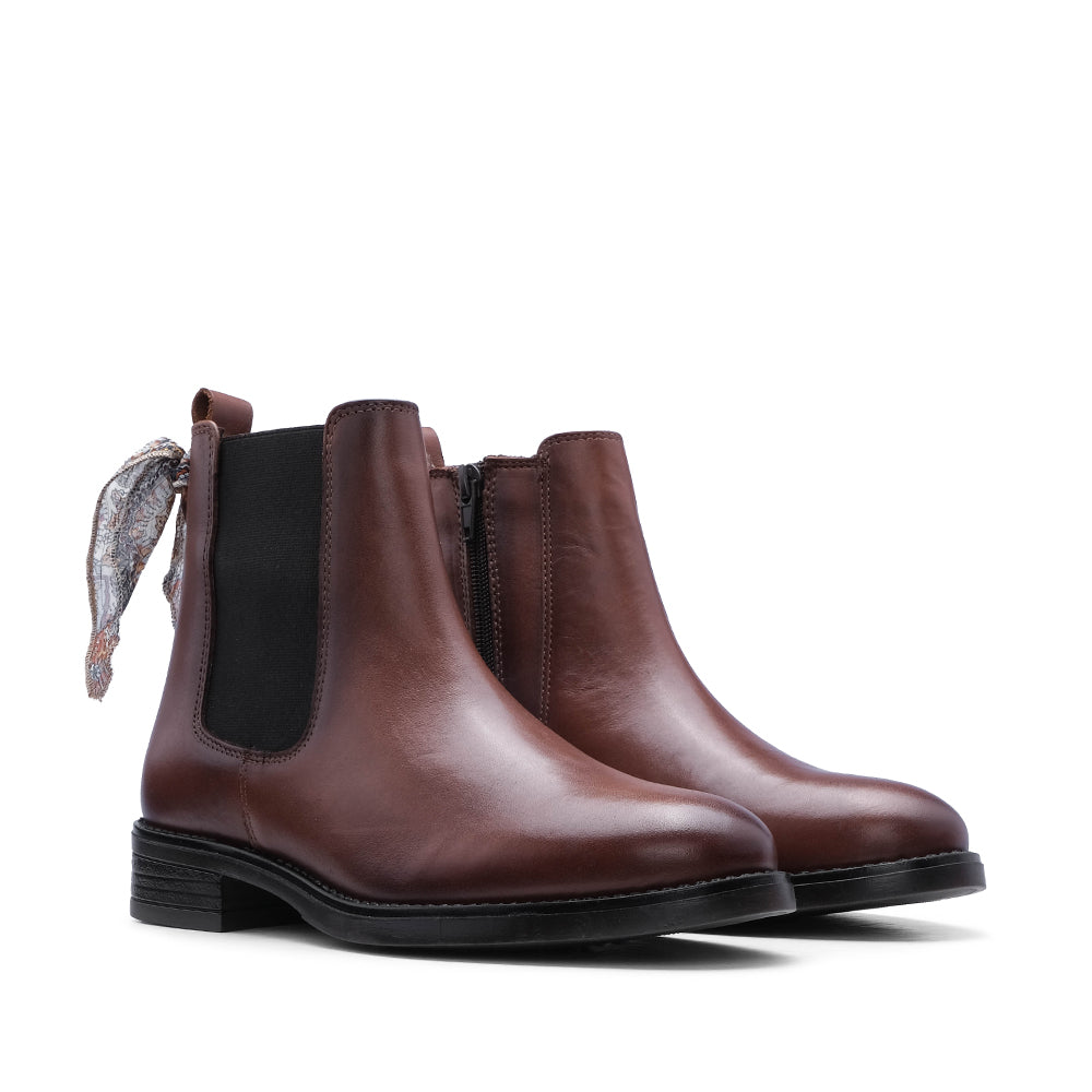 Botim Salto Raso Mulher Pele Camel