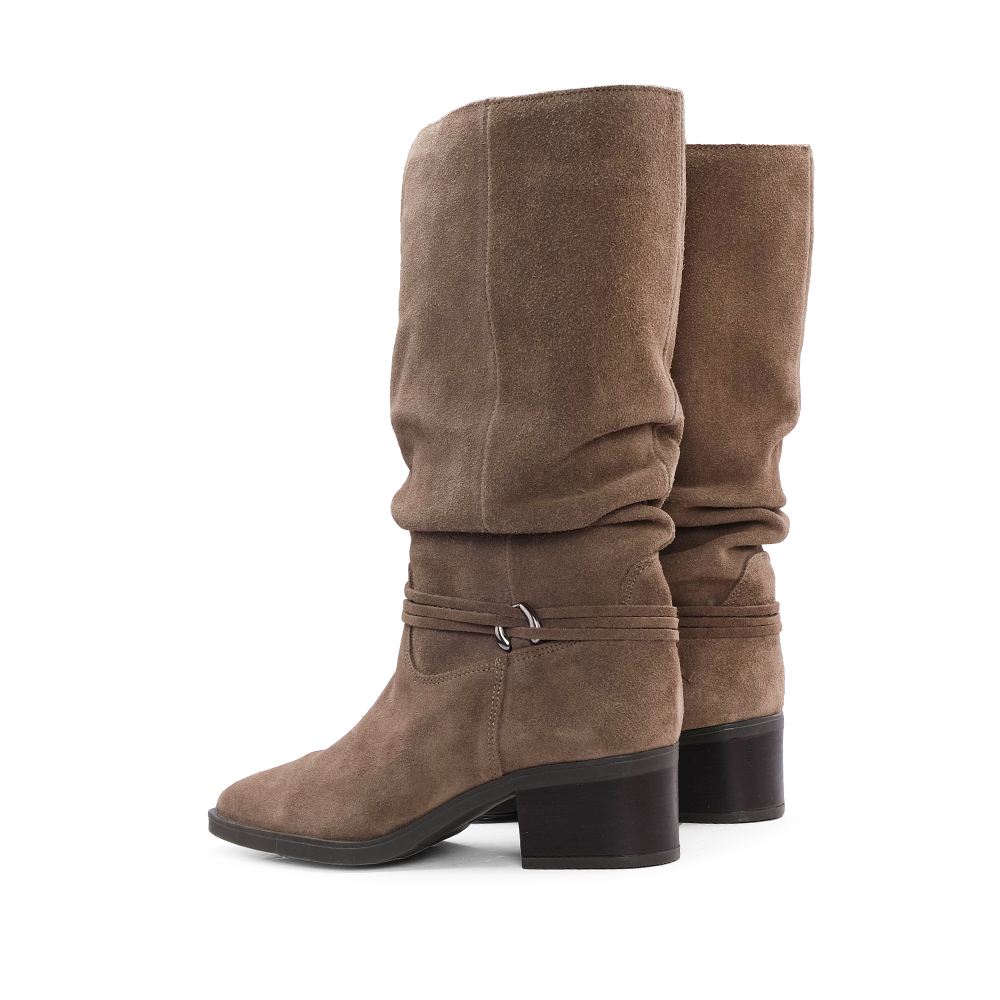 Bota Cano Alto Mulher Camurça Terra