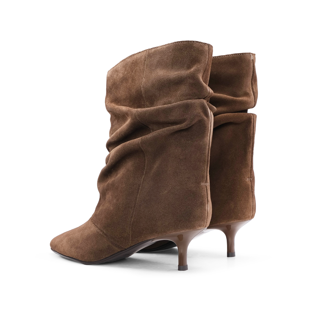 Bota Salto Médio Mulher Camurça Taupe
