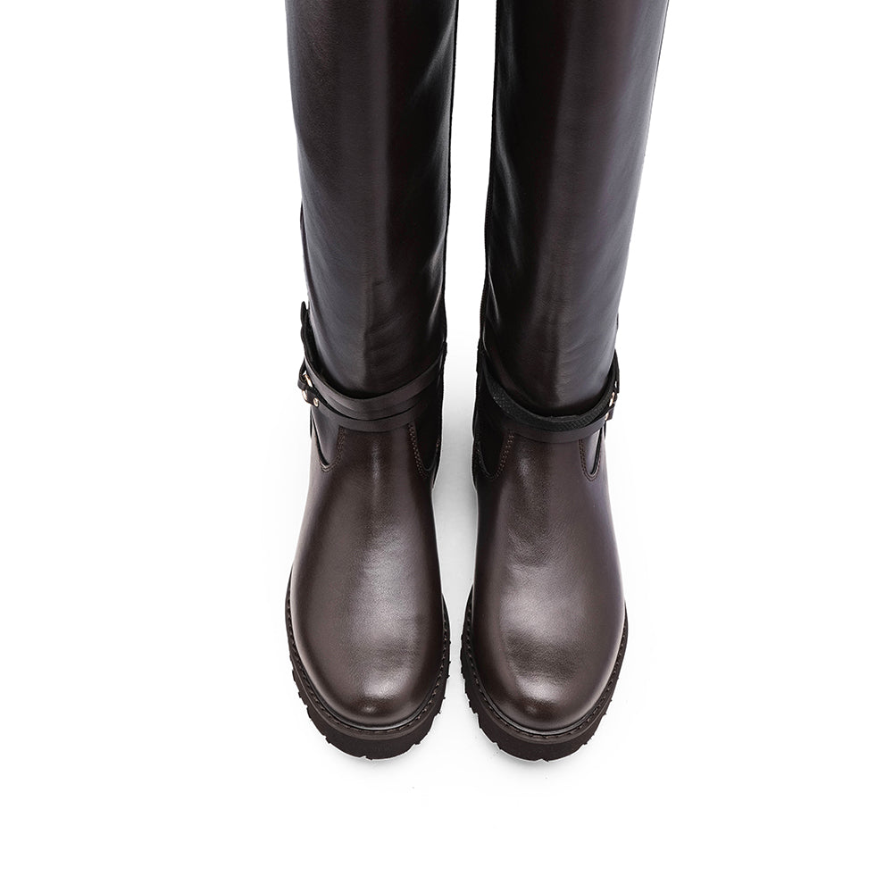Bota Salto Raso Mulher Pele Castanho