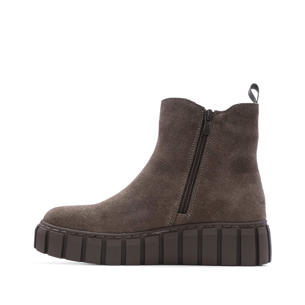 Bota Casual Mulher Camurça Taupe