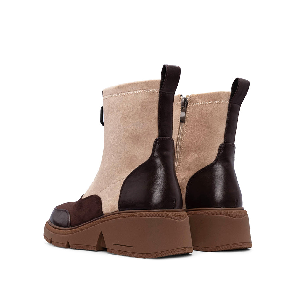 Bota Salto Raso Mulher Castanho