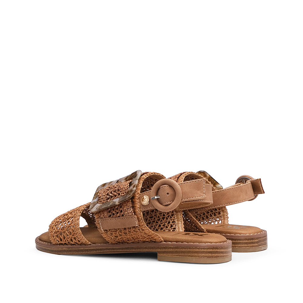Sandália Salto Raso Mulher Camel
