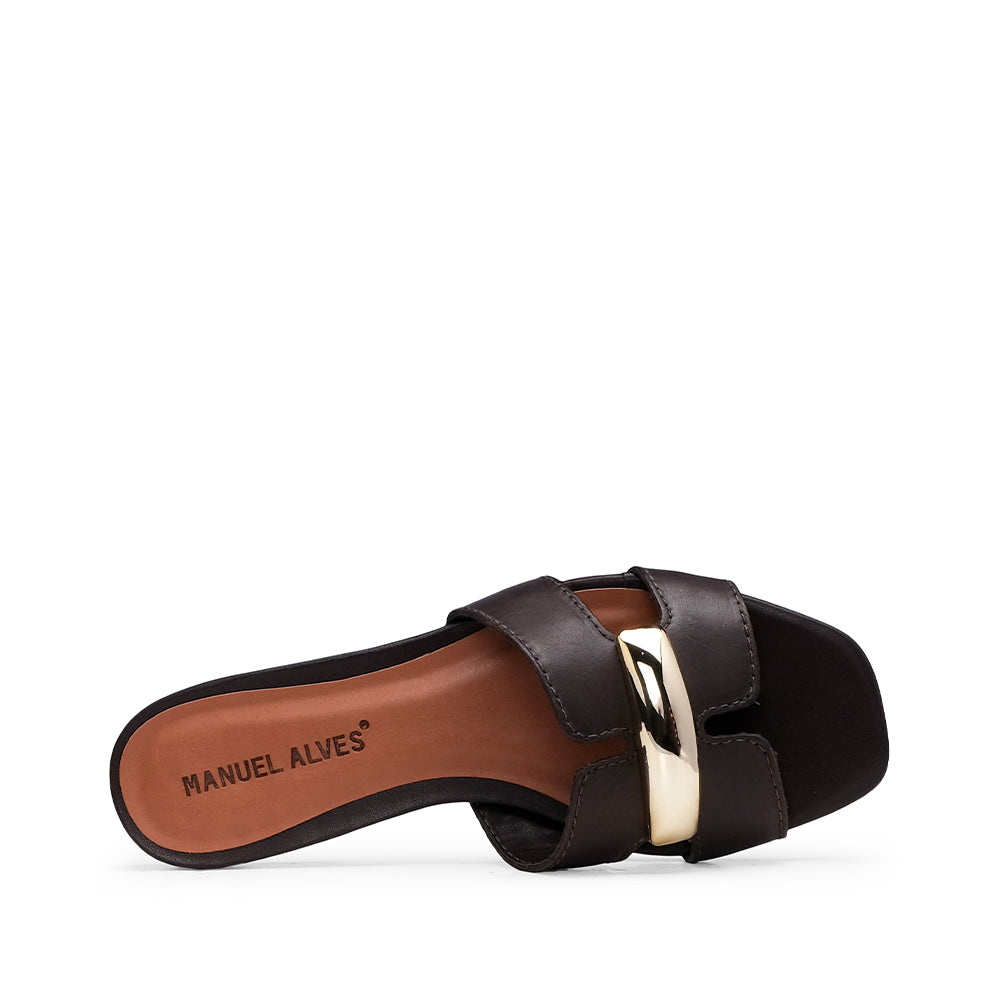 Chinelo Salto Raso Mulher Pele Castanho